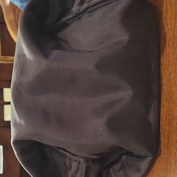 Longchamp Large Handbag - Picture 7 of 8